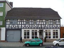 Hauptstraße 20