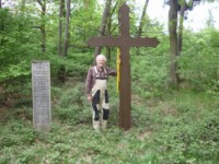 Hölzernes Kreuz neu